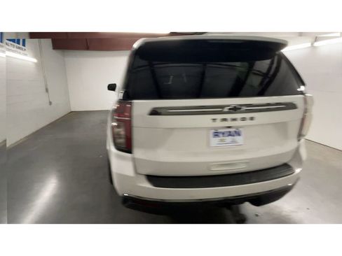 Used 2021 Chevrolet Tahoe Z71 w/ Z71 Signature Package image 7