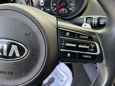 Used 2018 Kia Stinger Premium RWD image 15
