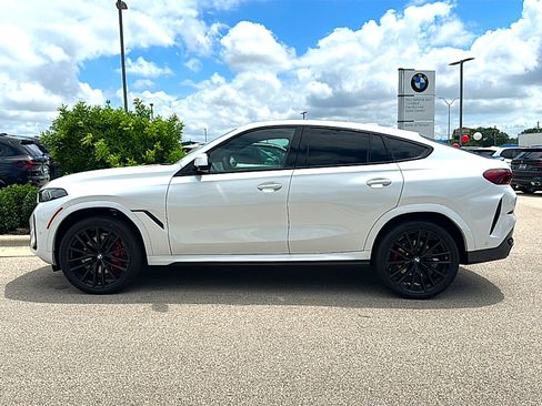 New 2027 BMW X6 xDrive40i w/ Climate Comfort Package AWD/4WD image 5