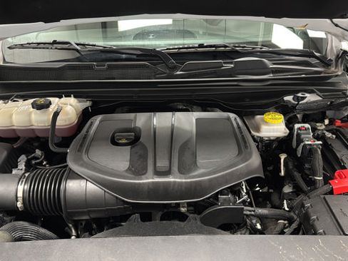 Used 2025 RAM 1500 Big Horn AWD/4WD image 27
