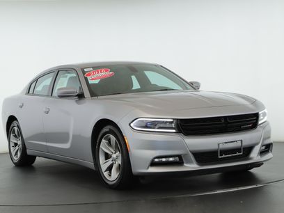 Used 2016 Dodge Charger SXT