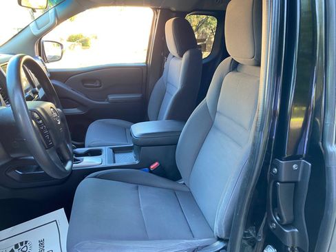 Used 2022 Nissan Frontier S RWD image 30