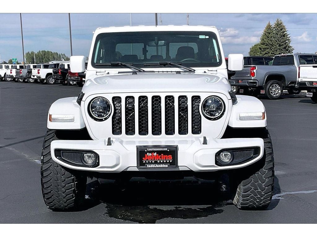 Used 2023 Jeep Gladiator Overland AWD/4WD image 3