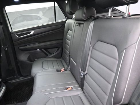 New 2025 Volkswagen Atlas Cross Sport SEL R-Line image 14