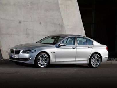Used 2013 BMW 550i Sedan w/ Executive Pkg