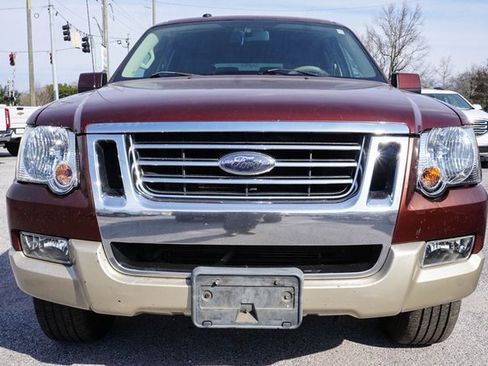 Used 2010 Ford Explorer Eddie Bauer image 6
