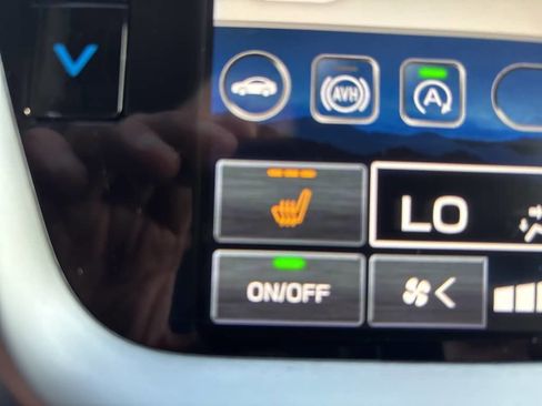 New 2025 Subaru Outback Limited image 25