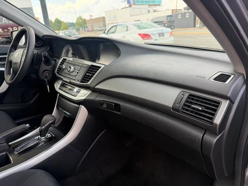 Used 2014 Honda Accord LX-S image 9