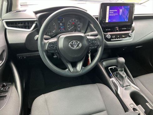 Certified 2025 Toyota Corolla LE FWD image 14