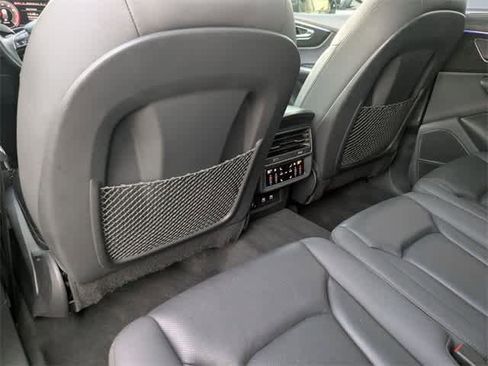 Used 2021 Audi Q7 3.0T Prestige w/ Prestige Package image 18