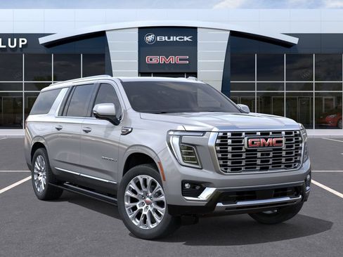 New 2026 GMC Yukon XL Denali w/ Sun & Power Step Package AWD/4WD image 7