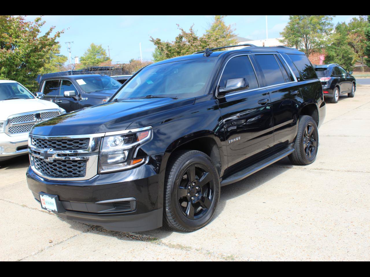 Used 2018 Chevrolet Tahoe LT w/ LT Midnight Edition AWD/4WD image 1