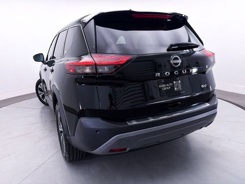 Used 2022 Nissan Rogue SV FWD image 8