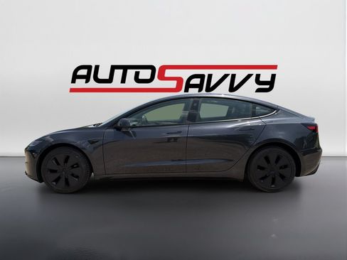 Used 2025 Tesla Model 3 Long Range RWD image 8