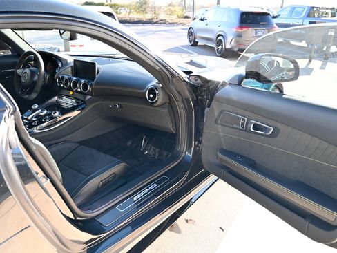 Used 2019 Mercedes-Benz AMG GT R image 38