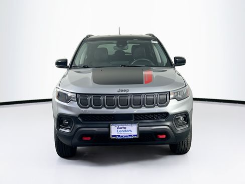 Used 2022 Jeep Compass Trailhawk AWD/4WD image 2