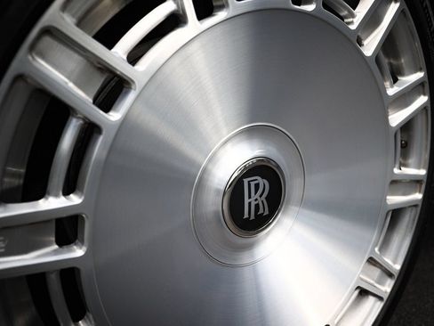 Used 2022 Rolls-Royce Cullinan AWD/4WD image 15
