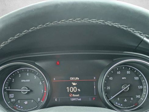 Used 2022 Buick Encore GX Essence w/ Advanced Technology Package FWD image 10