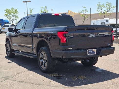 Used 2024 Ford F150 Lightning Flash AWD/4WD image 8