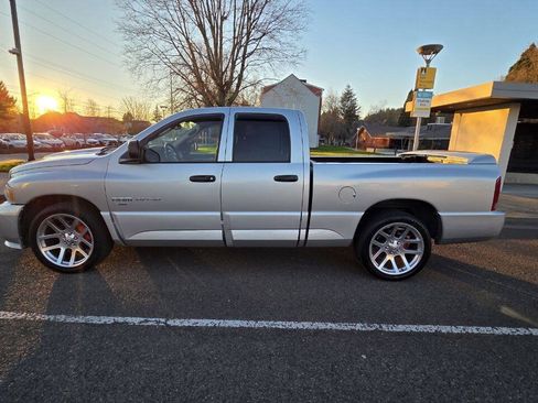 Used 2005 Dodge Ram 1500 Truck 2WD Quad Cab image 8