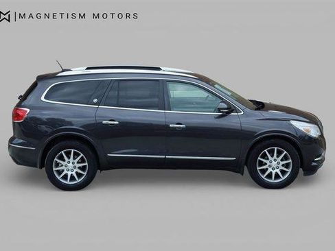 Used 2016 Buick Enclave Leather w/ Trailering Package FWD image 3