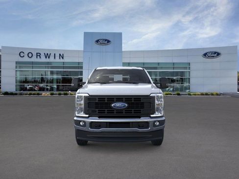 New 2026 Ford F350 XL w/ XL Chrome Package image 7