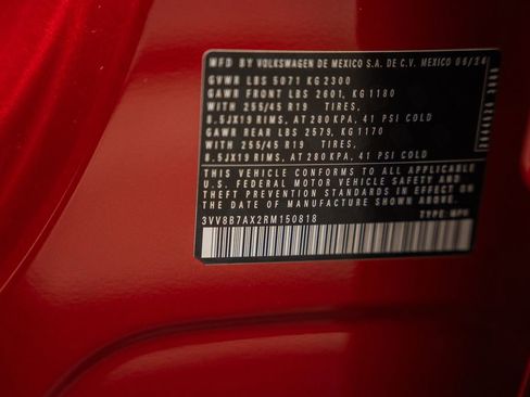 Used 2024 Volkswagen Tiguan SE R-Line image 41