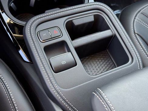 New 2025 Ford Mustang Mach-E Premium image 17