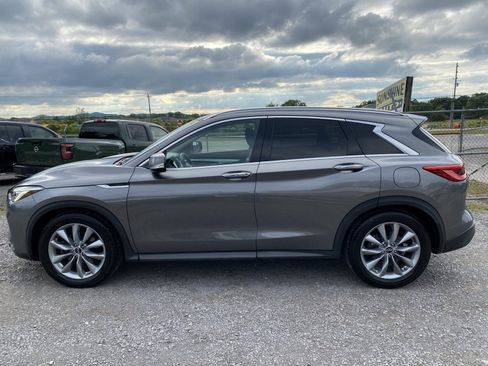 Used 2019 INFINITI QX50 Essential AWD/4WD image 8