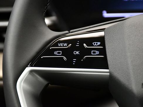 New 2025 Audi Q5 Premium Plus image 22