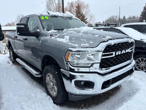 Used 2024 RAM 2500 Big Horn image 8