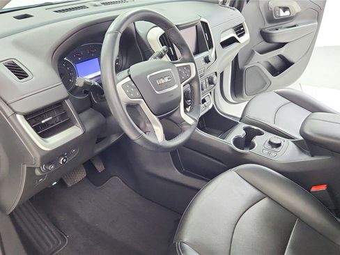 Used 2023 GMC Terrain SLT w/ Elevation Edition AWD/4WD image 9