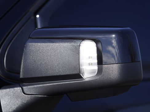 Used 2025 Chevrolet Silverado 1500 ZR2 w/ Technology Package image 49