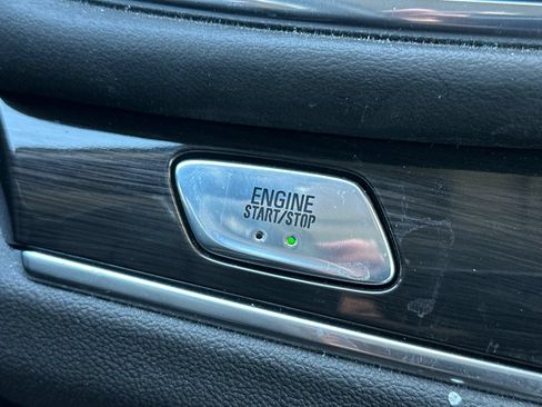 Certified 2024 Buick Enclave Premium AWD/4WD image 25