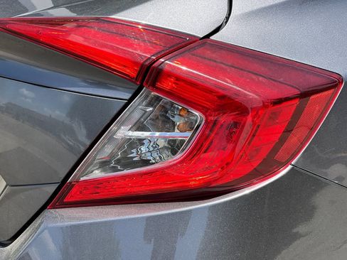 Used 2016 Honda Civic LX image 32