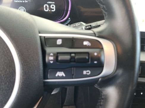 Used 2023 Kia Sportage EX FWD image 38