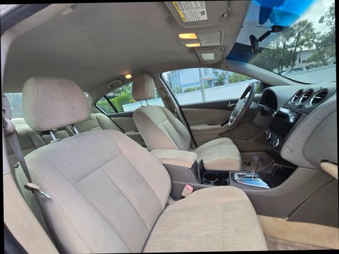 Used 2012 Nissan Altima 2.5 S w/ Convenience Pkg FWD image 18