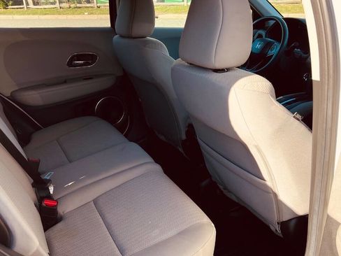 Used 2016 Honda HR-V EX image 13