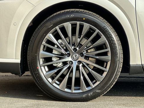 New 2026 Lexus RX 450h image 30