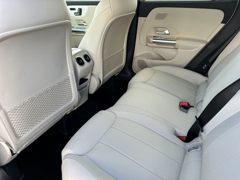 New 2026 Mercedes-Benz GLA 250 4MATIC image 4