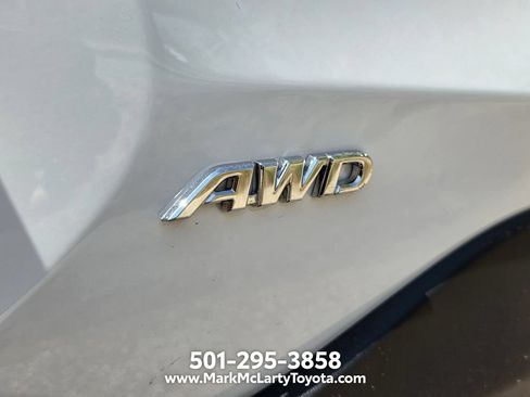 Used 2025 Toyota RAV4 XLE w/ Convenience Package AWD/4WD image 6
