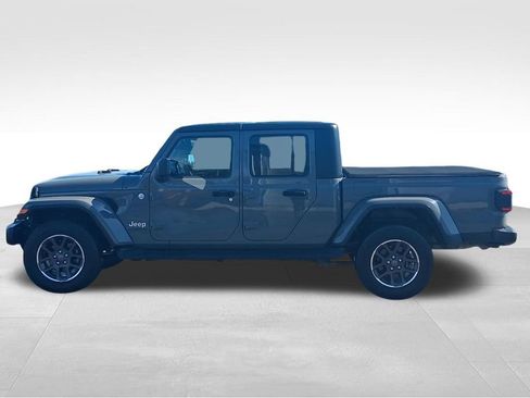 Used 2022 Jeep Gladiator Overland w/ LED Lighting Group image 12