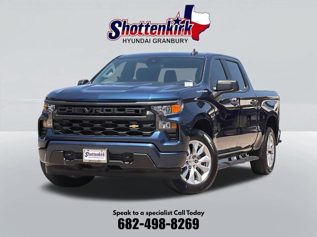 Used 2022 Chevrolet Silverado 1500 Custom RWD image 1