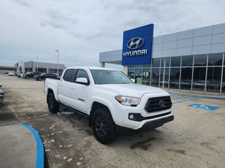 Used 2022 Toyota Tacoma SR5 RWD video 1