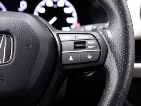 Certified 2024 Honda HR-V LX image 29