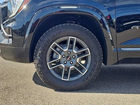 New 2026 GMC Terrain AT4 w/ LPO, Floor Liner Package AWD/4WD image 21