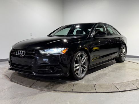 Used 2018 Audi S6 Prestige w/ Prestige Package image 4