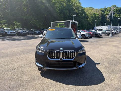 Used 2024 BMW X1 xDrive28i w/ Convenience Package AWD/4WD image 8