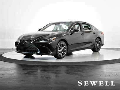 Certified 2025 Lexus ES 350 w/ Premium Package