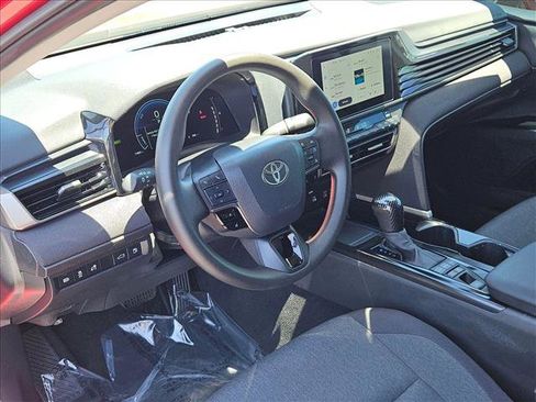 Certified 2025 Toyota Camry LE FWD image 10
